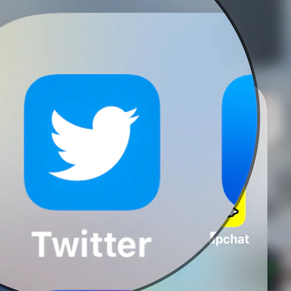 سياسة منصات التواصل الاجتماعي قد تسبب فجوة معلوماتية