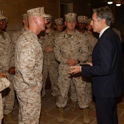 بلينكن يزور بغداد.. ويحذر من استهداف القوات الأميركية