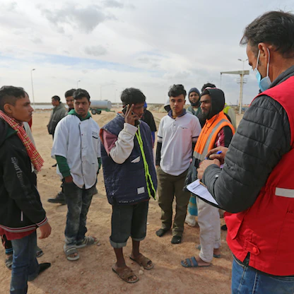 تونس.. ارتفاع عدد ضحايا غرق قارب المهاجرين إلى 33