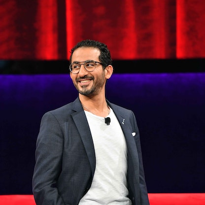 هدى نجيب محفوظ: لا أمانع تجسيد أحمد حلمي شخصية والدي 