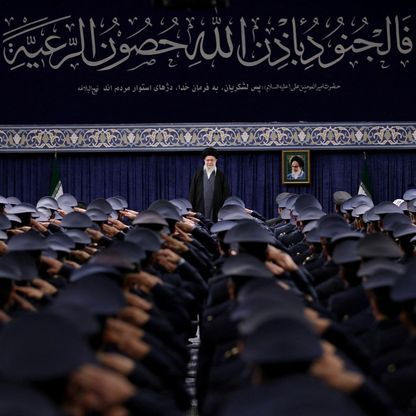إيران بعد العاصفة.. أسئلة صعبة ترسم مستقبل النظام