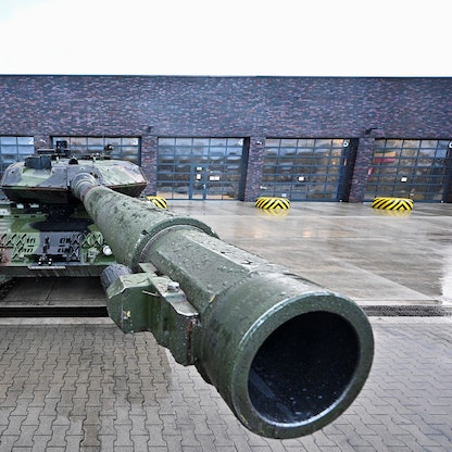 سويسرا ترفض إعادة تصدير دبابات إلى أوكرانيا 