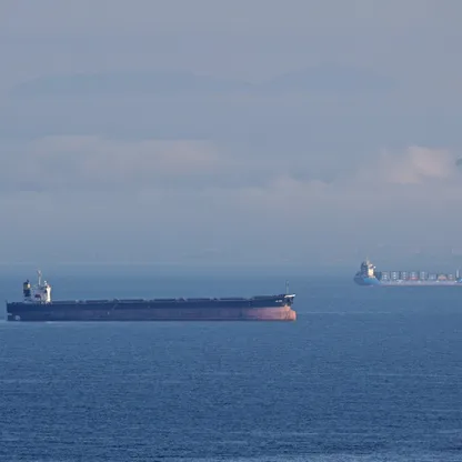 على خطى روسيا.. القطب الشمالي مسار بحري جديد لبضائع الصين