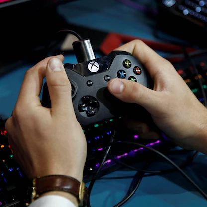 مايكروسوفت تتهم سوني بالسعي لعرقلة منصة ألعاب Xbox Pass