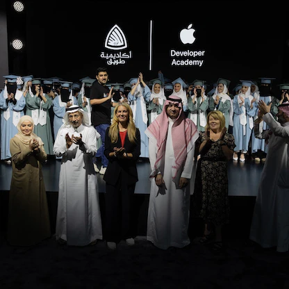وزير الاستثمار السعودي لـ"الشرق": "أبل" ستطلق مركزاً لوجيستياً في الرياض