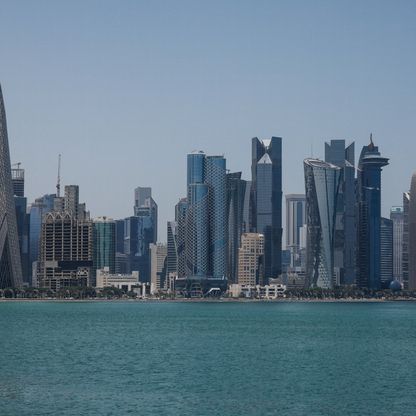 قطر توقف حركة الملاحة الجوية مؤقتاً بسبب "الأوضاع في المنطقة"
