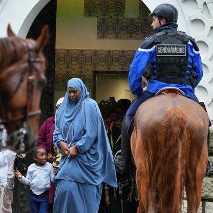 المسلمون في فرنسا.. مخاوف من صعود اليمين المتطرف