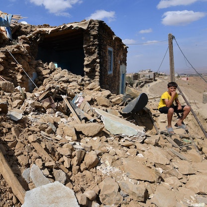 زلزال المغرب.. تحلل الجثث تحت الأنقاض ينذر بمخاطر بيئية وصحية