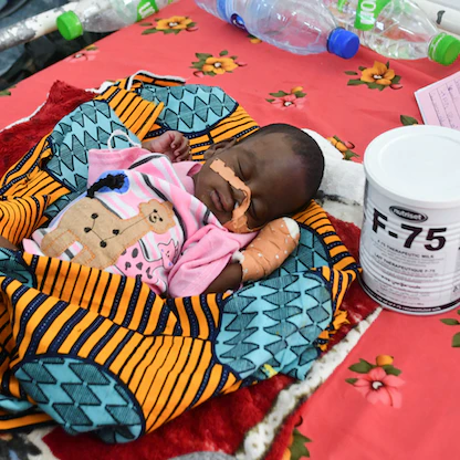 التغذية بالحقن بالمنزل.. المخاطر والنتائج