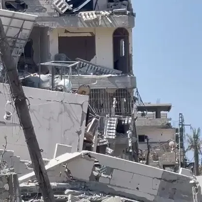 غارة جوية إسرائيلية تدمر منزل مراسل "الشرق" في قطاع غزة