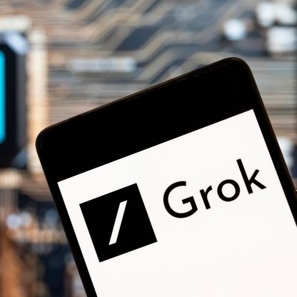 "إكس" تختبر مزايا جديدة لتوسيع اعتماد مستخدميها على منصة Grok