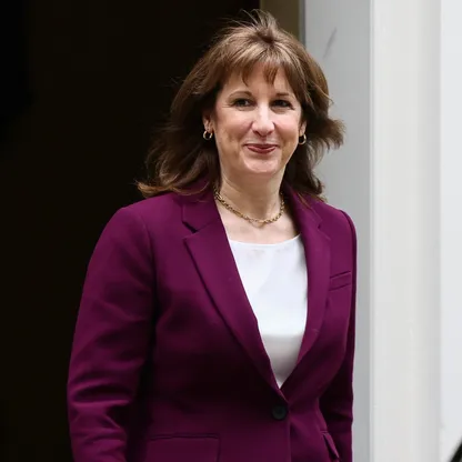 بريطانيا.. وزيرة الخزانة تحذّر من تداعيات اقتصادية كبيرة لحرب إيران