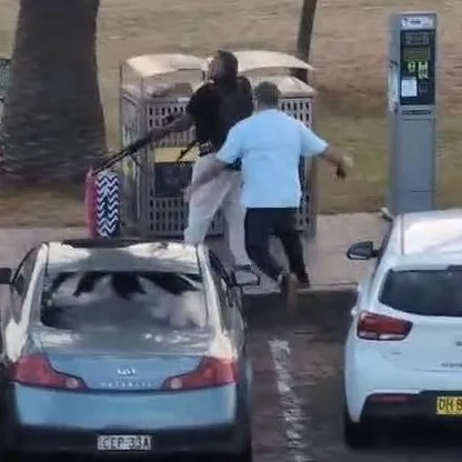 من احتفال ديني إلى إطلاق نار.. ماذا جرى في هجوم سيدني؟