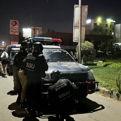 باكستان.. سقوط 7 بينهم 3 مسلحين بهجوم على مجمع شرطة في كراتشي