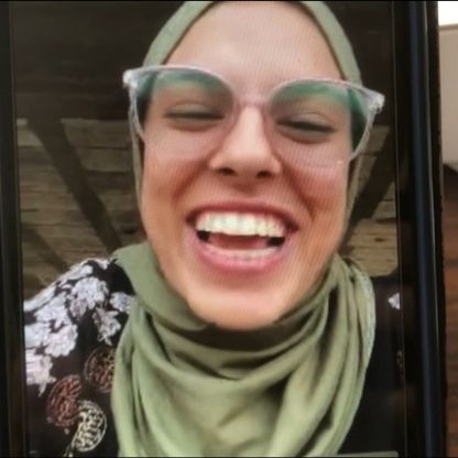 فاطمة حسونة.. مهرجان كان يحيي ذكرى صحافية فلسطينية قتلتها إسرائيل في غزة