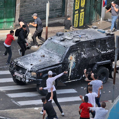 اشتباكات بين الأمن الفلسطيني ومسلحين في نابلس.. وجهود للتهدئة