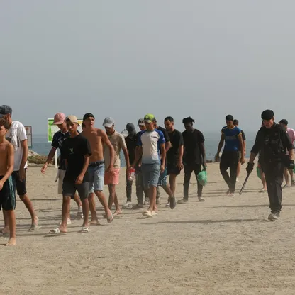 خلاف "الهجرة" يتفاقم.. قيود متبادلة تشعل التوتر بين إسبانيا وإيطاليا