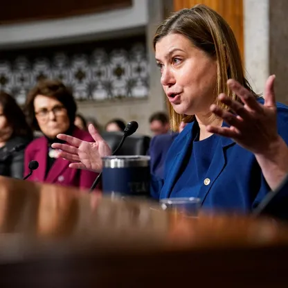 بعد تلويح ترمب بإعدام "الخونة".. مشرعون ديمقراطيون: تلقينا تهديدات