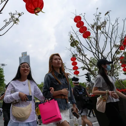 ترند "Chinamaxxing” يجتاح المنصات.. شباب العالم يتبنون نمط الحياة الصيني