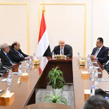 العليمي: إنهاء الوجود العسكري الإماراتي في اليمن تصحيح للمسار ولا يعني القطيعة