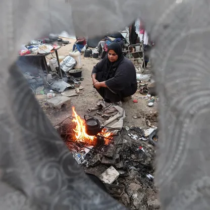 نازحو غزة في مهب الريح.. أمطار وعواصف تفاقم مأساة أهل القطاع