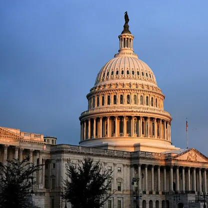 الإغلاق الحكومي في أميركا يدخل شهره الثاني والخسائر 14 مليار دولار