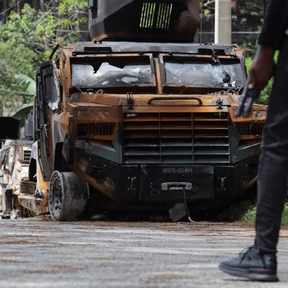 هايتي.. تصاعد الاشتباكات بين الشرطة والعصابات وتدمير طائرة مروحية