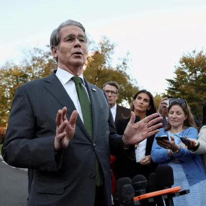 بيسنت: الولايات المتحدة قد تخفف العقوبات على فنزويلا خلال أيام