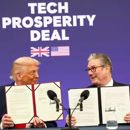 ترمب يهدد ستارمر بـ"تعريفات جمركية كبيرة" بسبب ضريبة شركات التكنولوجيا