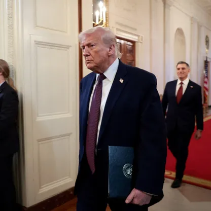 من التهديد إلى التأجيل.. كيف تغيرت مواقف ترمب بشأن ضربة عسكرية ضد إيران؟