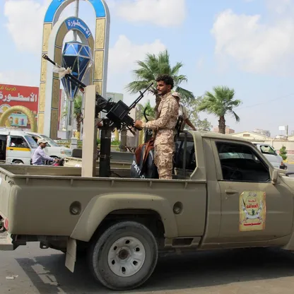 ترحيب يمني بحل كافة هيئات المجلس الانتقالي الجنوبي.. وعدن تنهي حظر التجول