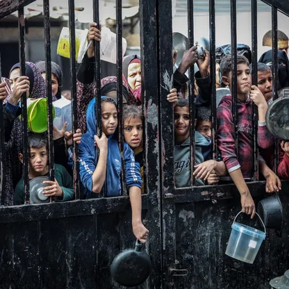 100 يوم من الحرب.. شبح المجاعة يخيم على قطاع غزة