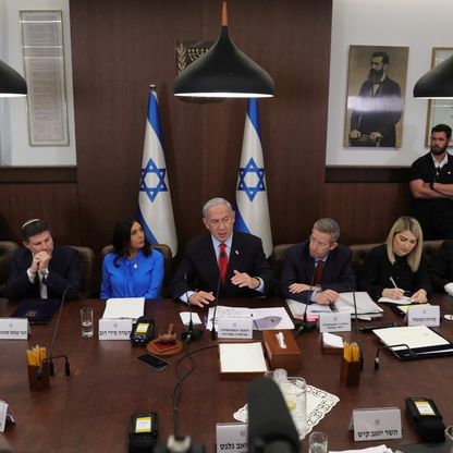 "حماس" وإسرائيل تتفقان على صفقة لتبادل الأسرى وهدنة 4 أيام