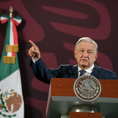 وسط شعبية طاغية.. رئيس المكسيك يستعد لتسليم السلطة إلى تلميذته