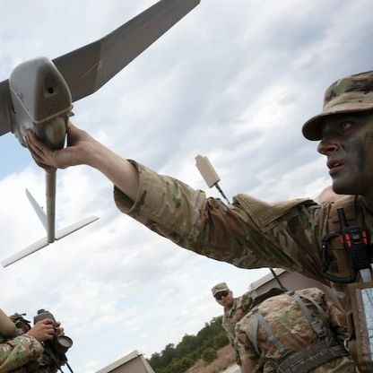 الجيش الأميركي يستعد لمواجهة المسيرات.. أسلحة محمولة وأجهزة تشويش