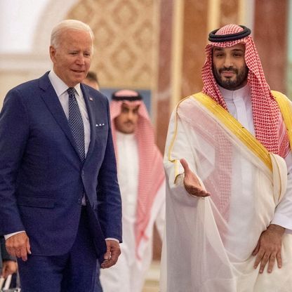 "نيويورك تايمز": واشنطن تستعد لرفع حظر على مبيعات الأسلحة إلى السعودية