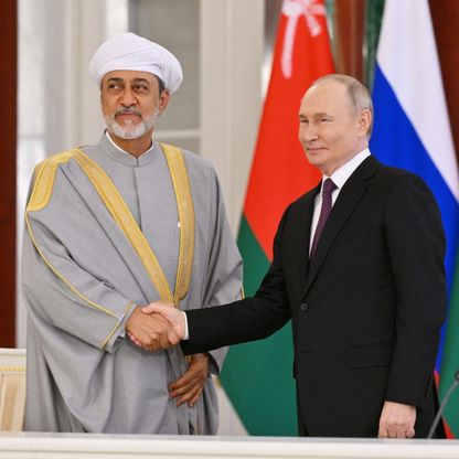 بوتين وسلطان عمان يدعمان "حل الدولتين" لتسوية القضية الفلسطينية