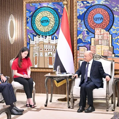 العليمي: استهداف ميناء المخا "حرب ممنهجة"على مقدرات الشعب اليمني