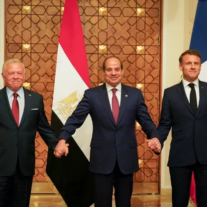 قادة مصر وفرنسا والأردن يبحثون هاتفياً مع الرئيس الأميركي تطورات غزة