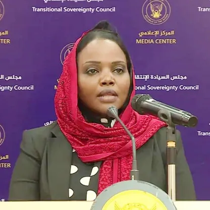 بينهم سيدتان.. رئيس الوزراء السوداني يعين 5 وزراء و3 وزراء دولة