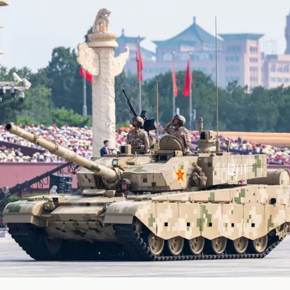 الصين تكشف عن قدرات دبابة القتال من الجيل التالي Type 100