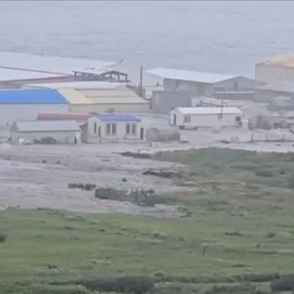 لحظة اهتزاز السيارات بسبب زلزال كامتشاتكا في شرق روسيا