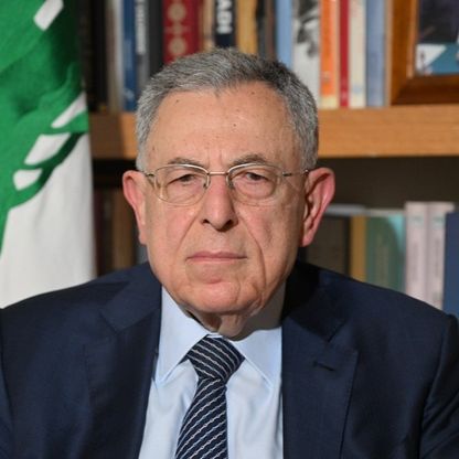 السنيورة لـ"إندبندنت عربية": سقطت كل حجج حمل السلاح.. ومتغيرات المنطقة فرصة أمام لبنان