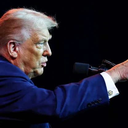 ترمب "الغاضب" يوبخ 5 جمهوريين دعموا قراراً يحد من صلاحياته في فنزويلا