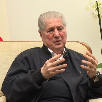 أمين الجميل: خدام كان عصا يحركها الأسد.. وأساليبه خبيثة ولئيمة