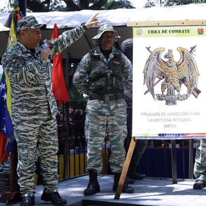 أميركا وفنزويلا على صفيح ساخن.. ماذا يحدث في كراكاس؟