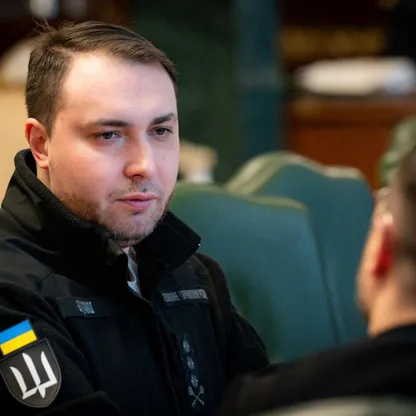 بالتزامن مع المفاوضات.. زيلينسكي يجري تغييرات حكومية واسعة تشمل الاستخبارات والدفاع