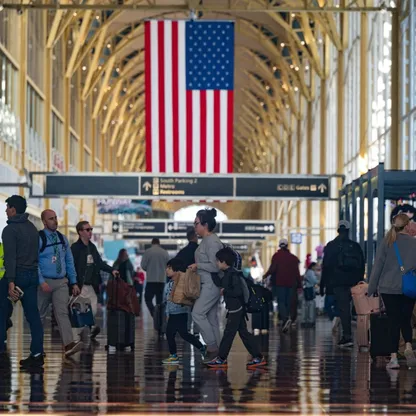 شركات الطيران الأميركية تلغي 1200 رحلة مع استمرار الإغلاق الحكومي