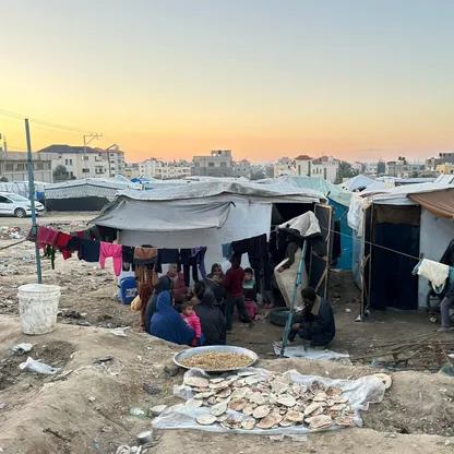 المجاعة تضرب غزة.. مساعدات "شحيحة" وأطفال يعانون "سوء تغذية حاد"