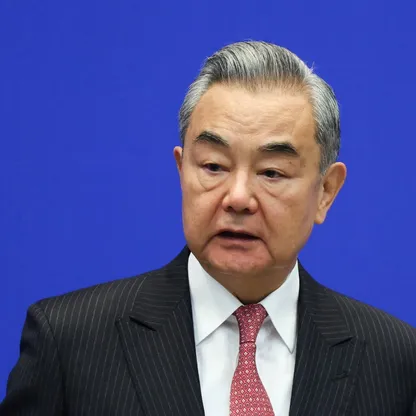 وزير الخارجية الصيني يبدأ جولة إفريقية تشمل 4 دول